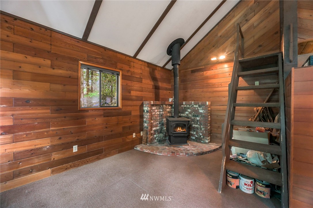 6206 Shamrock Road Maple Falls, WA 98266 - Photo 5 of 20 Gallery Image 5