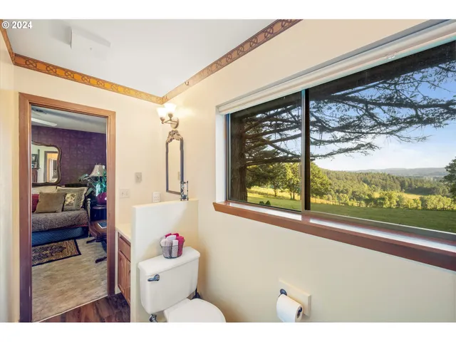 $985,000 | 23896 Northwest Mt Richmond Road, Yamhill, OR 97148