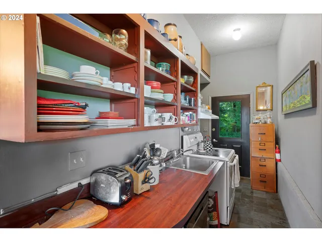 $985,000 | 23896 Northwest Mt Richmond Road, Yamhill, OR 97148