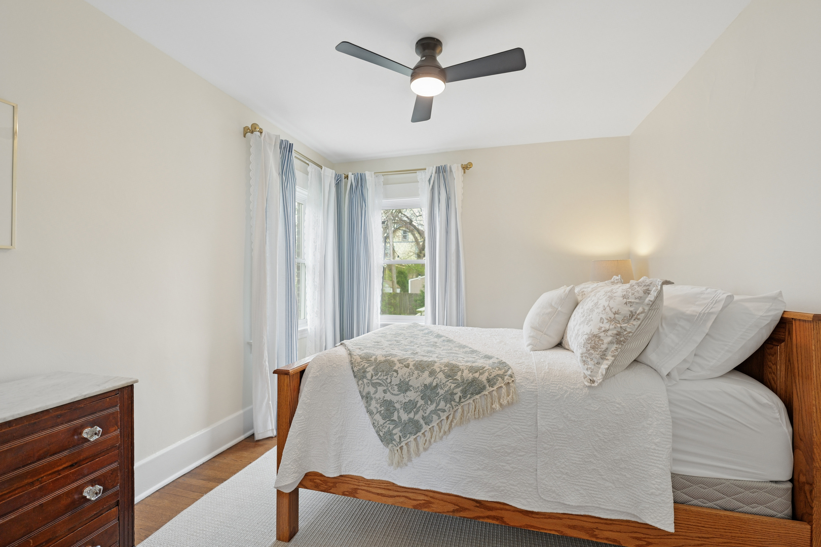 4136 Raymond Avenue Brookfield, IL 60513 - Photo 11 of 23 a bedroom with a bed and a window