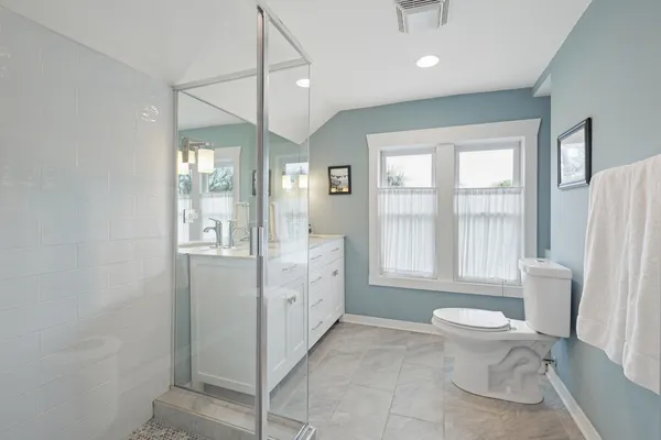 $599,000 | 4136 Raymond Avenue, Brookfield, IL 60513