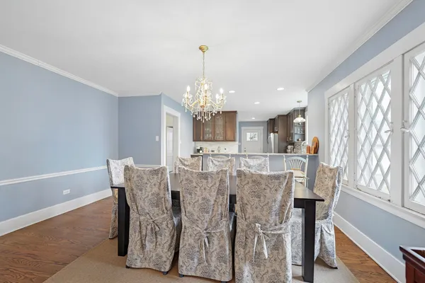 $599,000 | 4136 Raymond Avenue, Brookfield, IL 60513