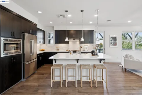 $998,000 | 472 Diller Street, Alameda, CA 94501