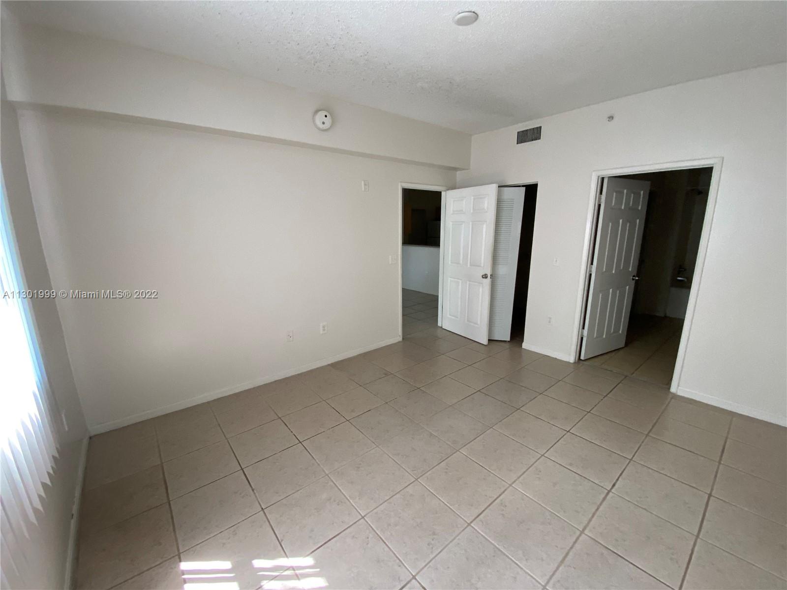 Parkside Hollywood, FL 33020 - Photo 20 of 26