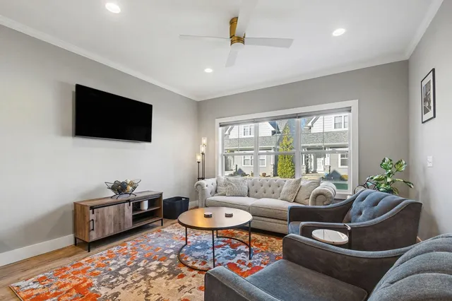 $795,000 | 1253 Echoes Circle, South Bend, IN 46617