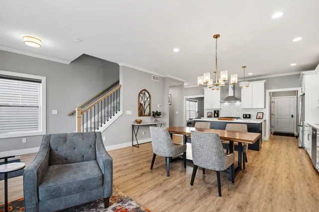 $795,000 | 1253 Echoes Circle, South Bend, IN 46617