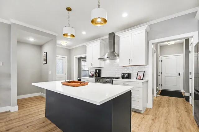 $795,000 | 1253 Echoes Circle, South Bend, IN 46617