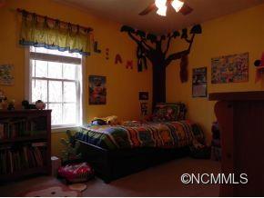 74 Rocking Porch Road Asheville, NC 28805 - Photo 8 of 16 Gallery Image 8
