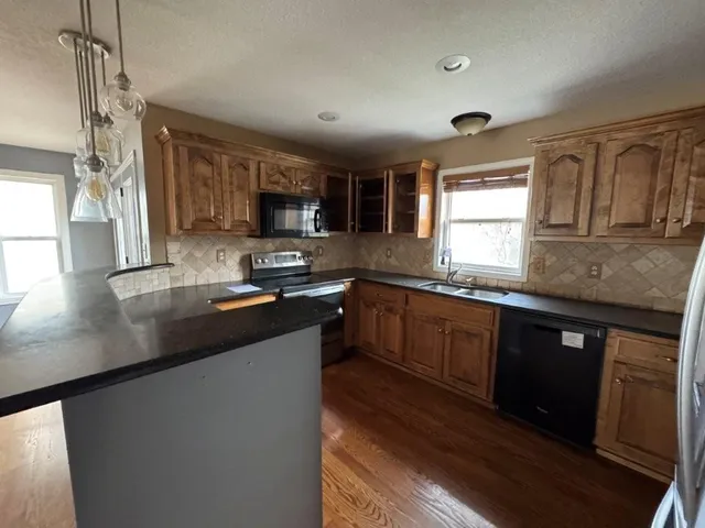 $335,000 | 2200 Northwest Harbor Place, Blue Springs, MO 64015