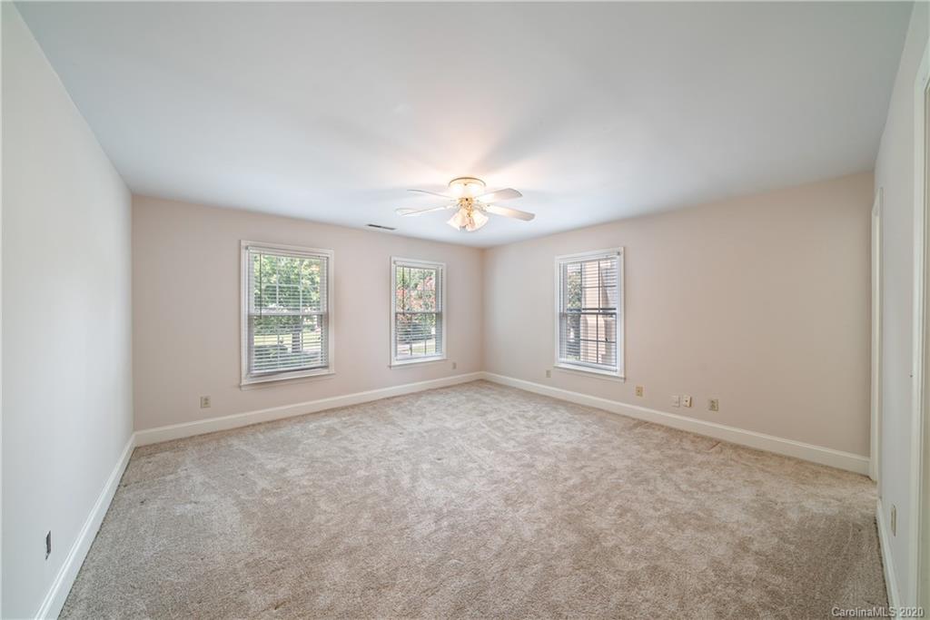 5718 Randolph Road Charlotte, NC 28270 - Photo 30 of 48 Gallery Image 30