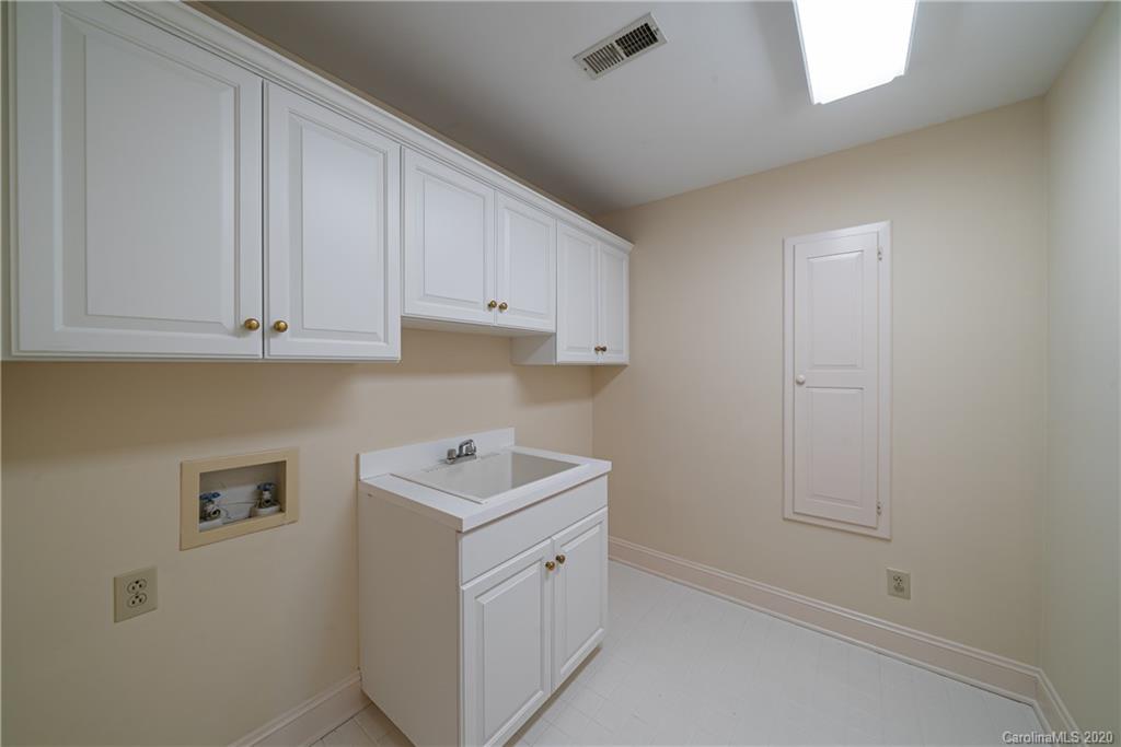5718 Randolph Road Charlotte, NC 28270 - Photo 33 of 48 Gallery Image 33