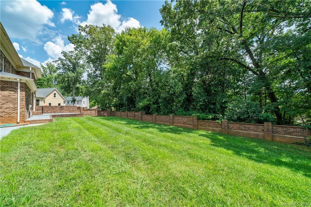 5718 Randolph Road Charlotte, NC 28270 - Photo 38 of 48 Gallery Image 38