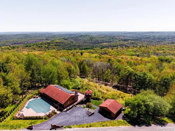 $599,000 | 203 Skyline Drive, Woodbourne, NY 12788