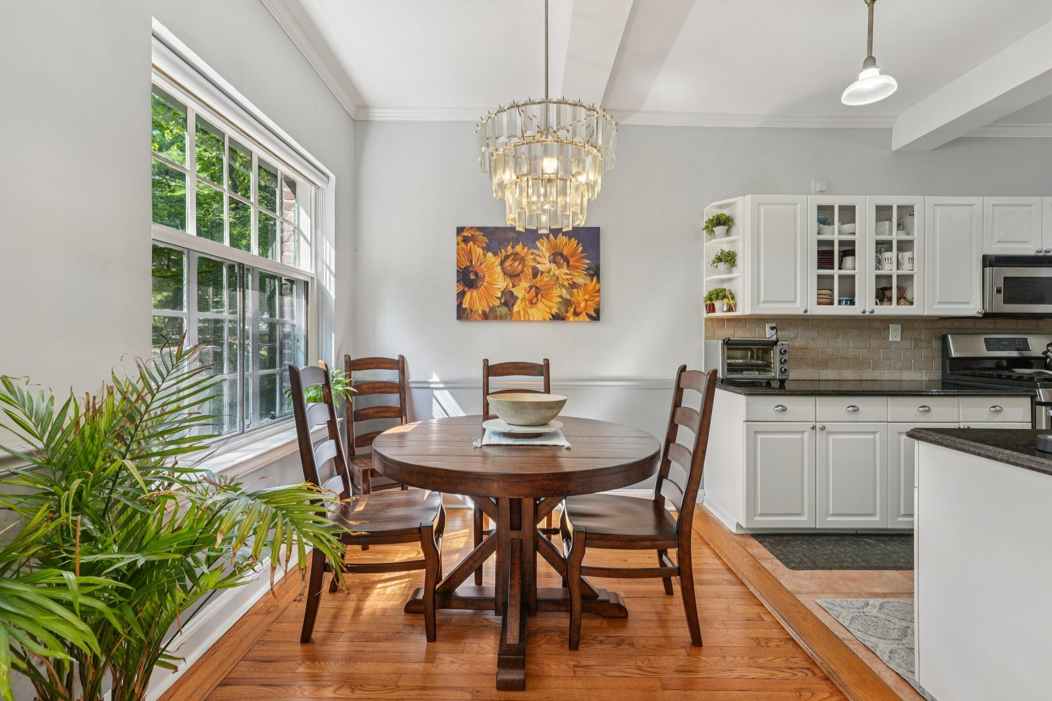 160 Middle Neck Road, Unit 2C Great Neck, NY 11021 - Photo 10 of 28