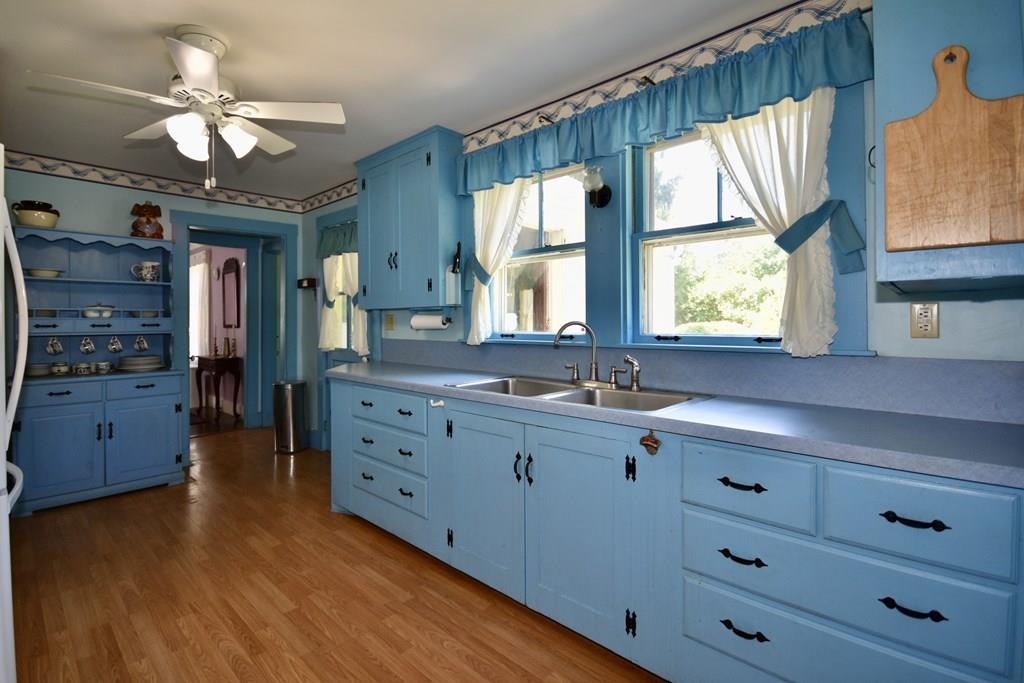 74 Acushnet Road Mattapoisett, MA 02739 - Photo 11 of 30 Gallery Image 11