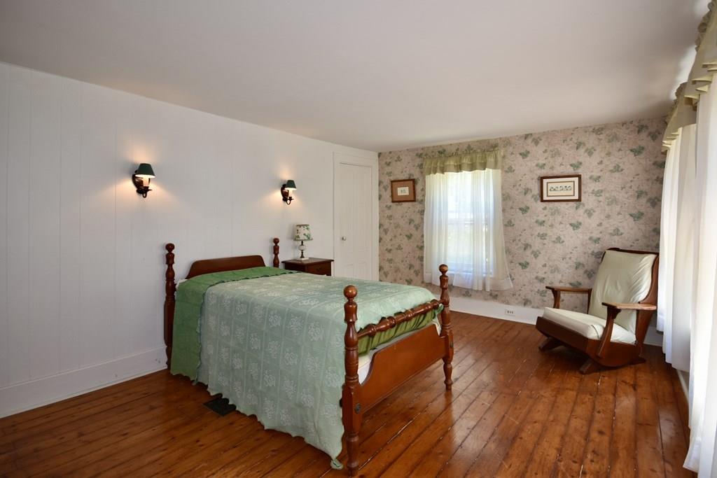 74 Acushnet Road Mattapoisett, MA 02739 - Photo 20 of 30 Gallery Image 20