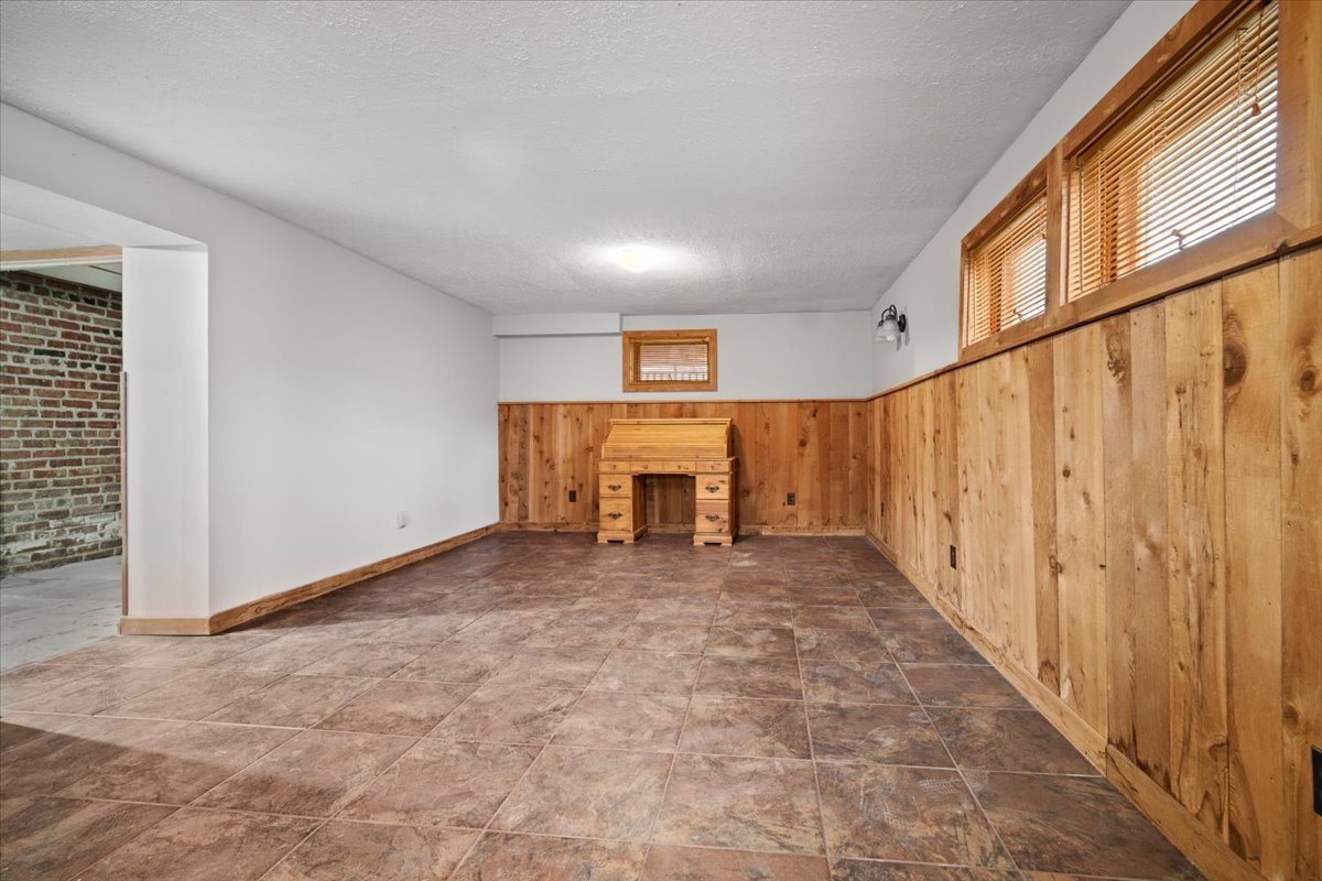 6 White Place Bloomington, IL 61701 - Photo 25 of 28