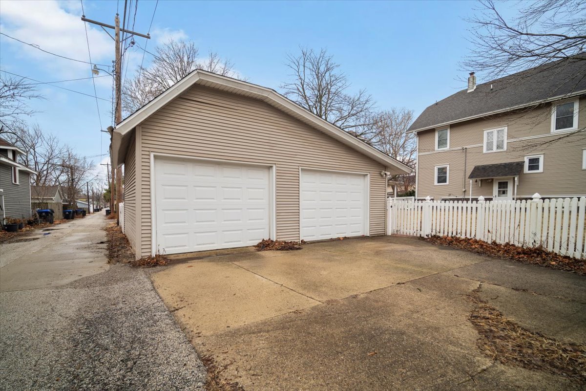 6 White Place Bloomington, IL 61701 - Photo 28 of 28