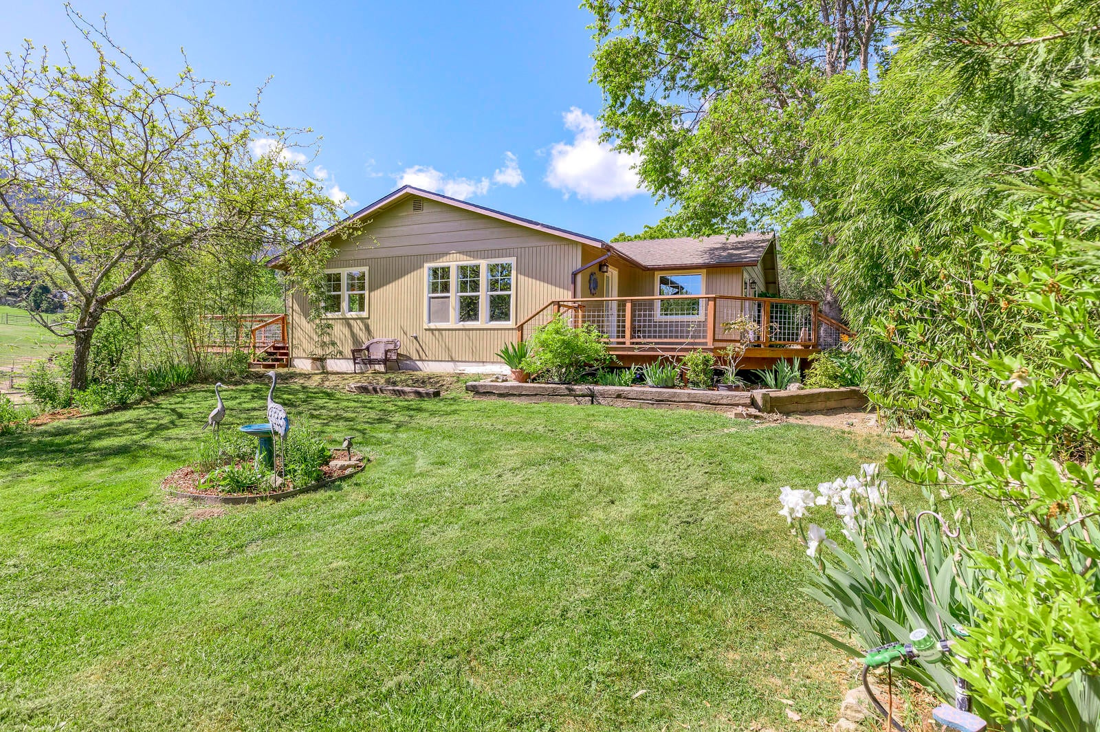 855 Holton Road Talent, OR 97540 - Photo 10 of 78 10