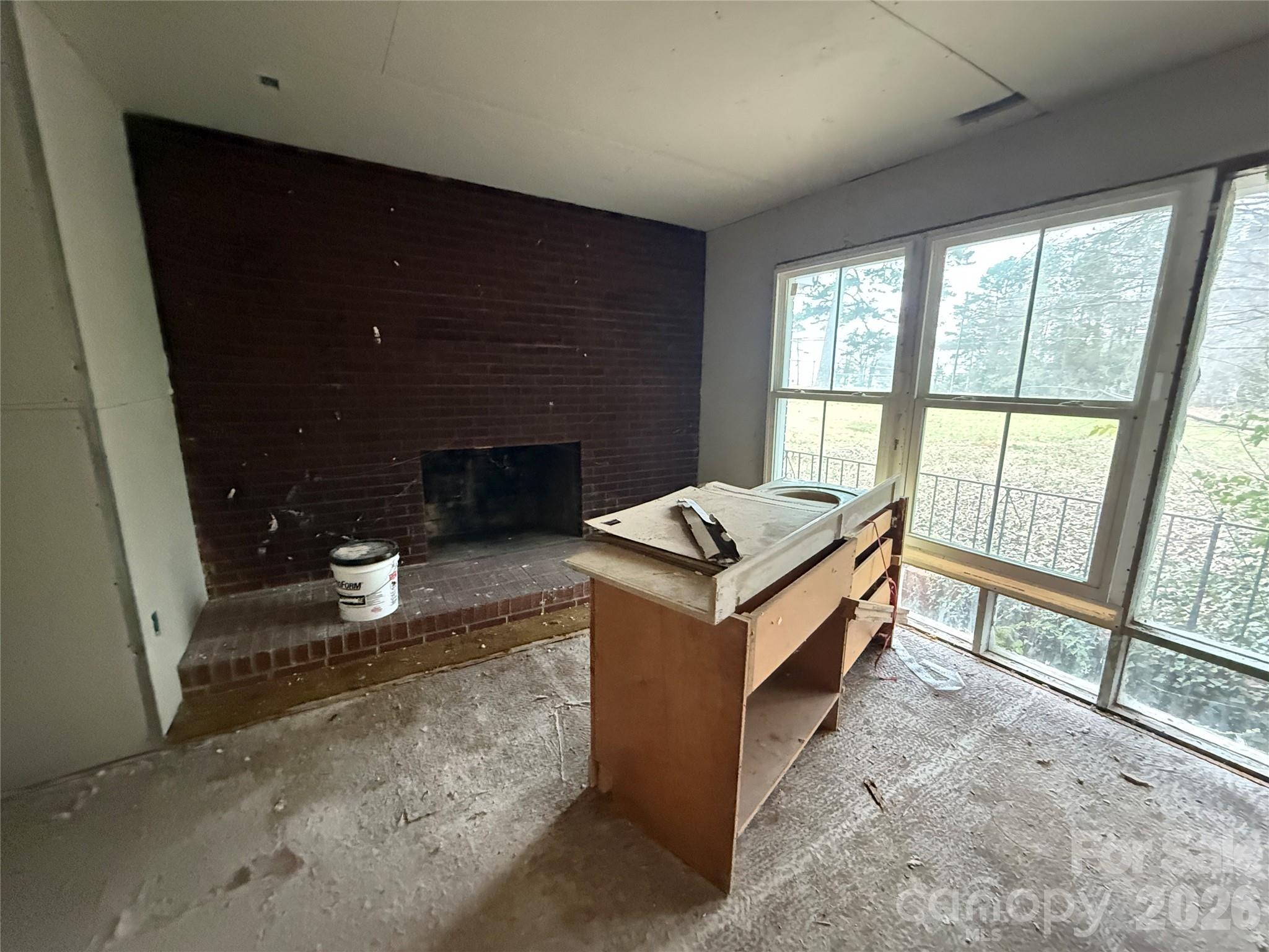 8106 Mt Holly Road Charlotte, NC 28214 - Photo 13 of 36