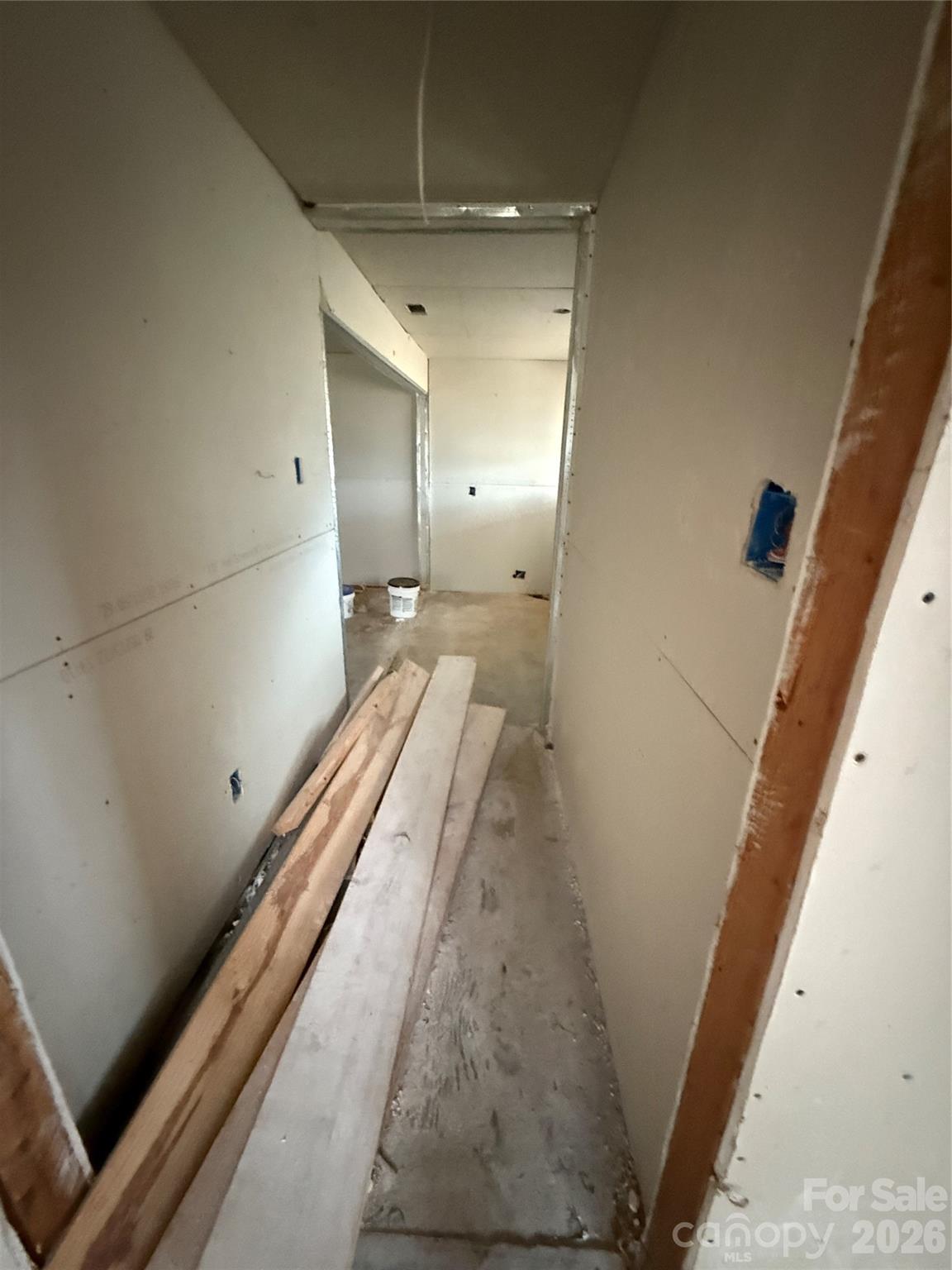 8106 Mt Holly Road Charlotte, NC 28214 - Photo 3 of 36