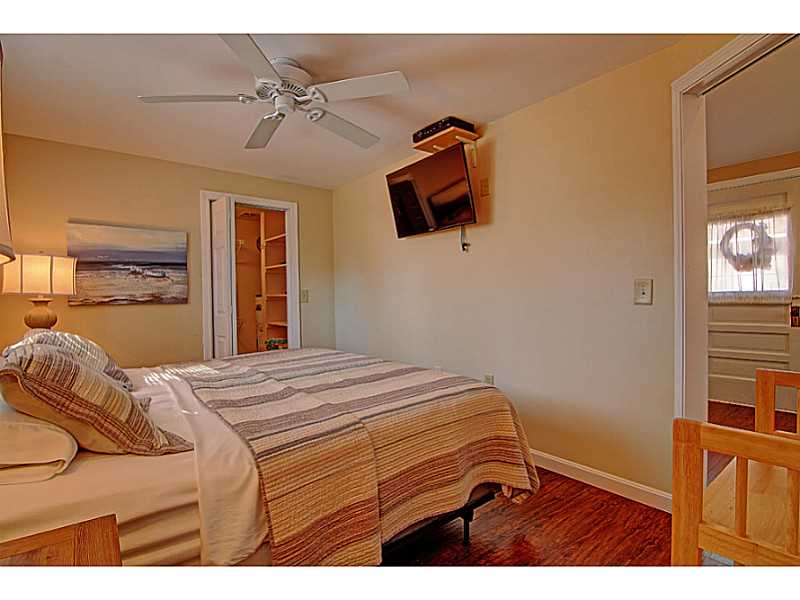 53E Andrew Comstock Road Warwick, RI 02886 - Photo 13 of 23 Bedroom.