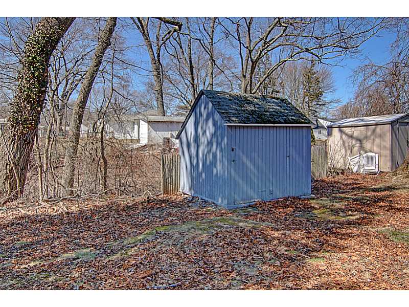 53E Andrew Comstock Road Warwick, RI 02886 - Photo 20 of 23 Yard/Garden.