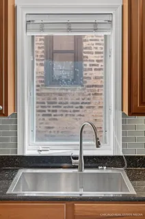 4711 North Malden Street, Unit 2S, Chicago, IL 60640
