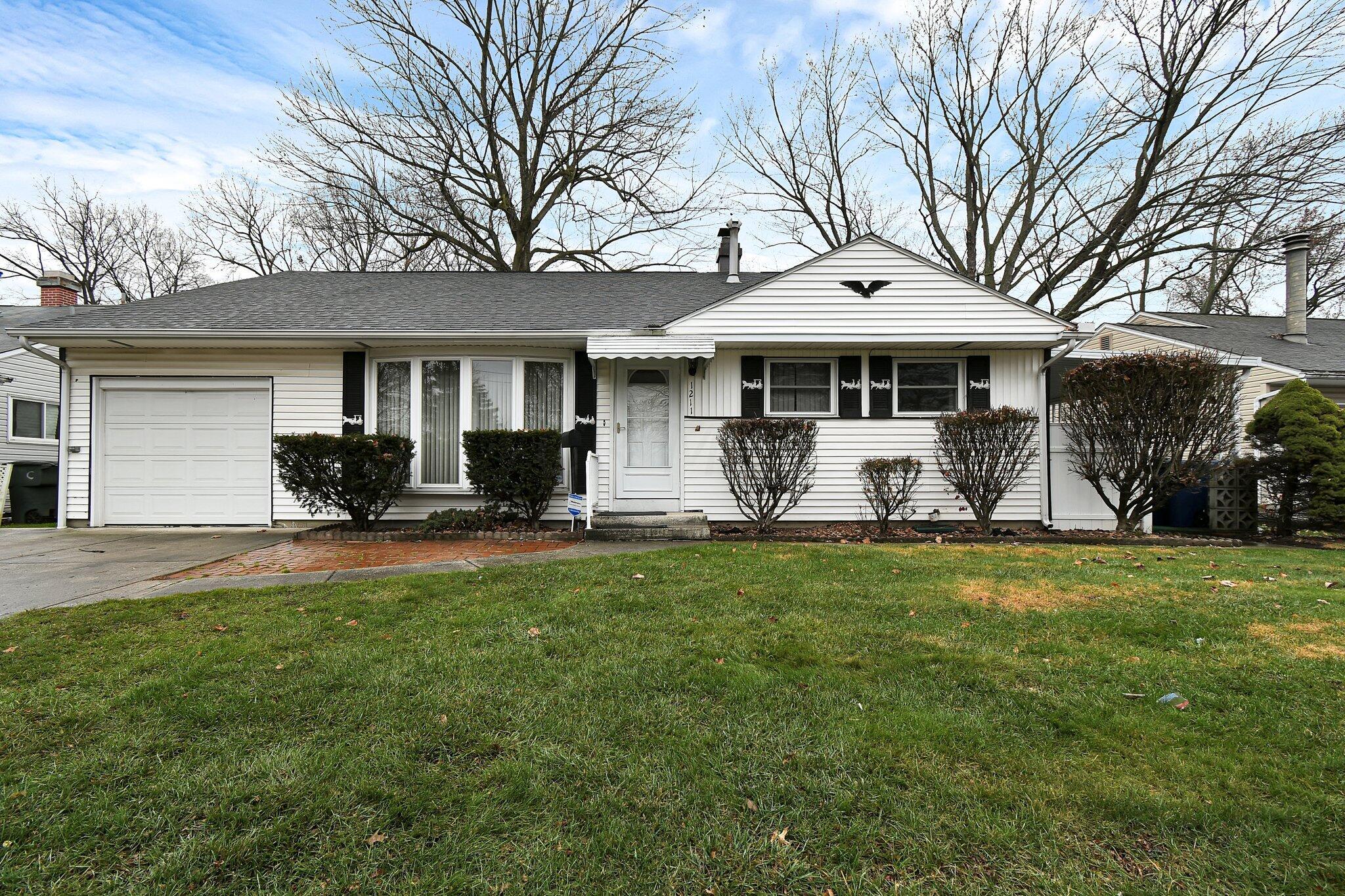 1-web-or-mls-1211-country-club-rd