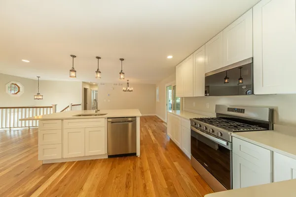 $699,900 | 1250 13th Street Northwest, New Brighton, MN 55112