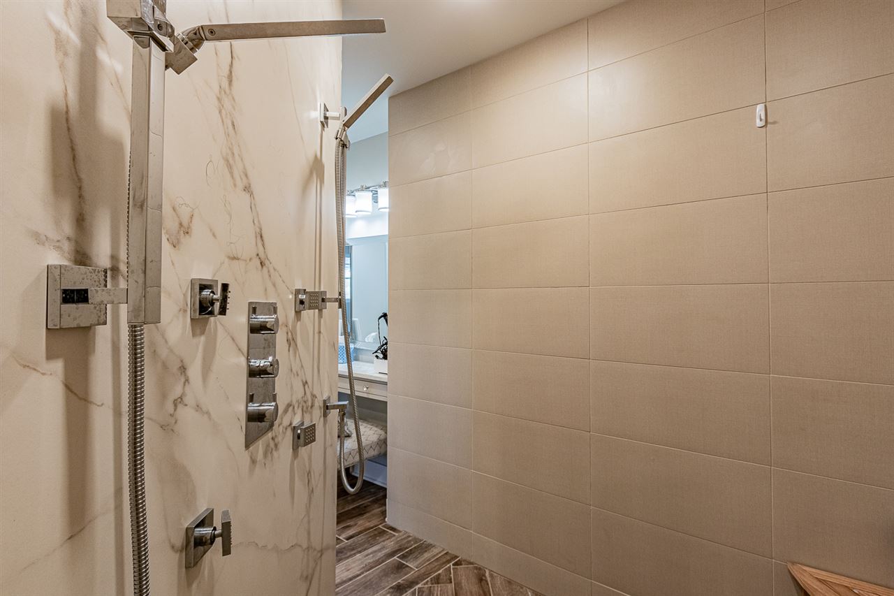 41 Sunset Egg Harbor Township, NJ 08234 - Photo 20 of 46