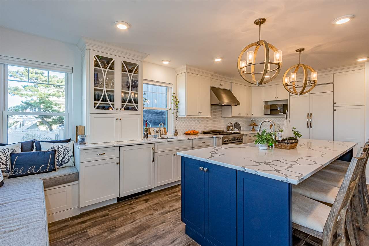 41 Sunset Egg Harbor Township, NJ 08234 - Photo 4 of 46