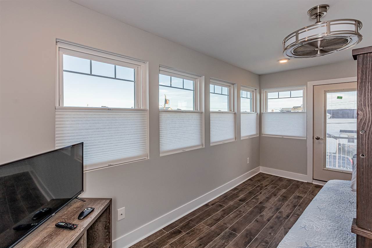 41 Sunset Egg Harbor Township, NJ 08234 - Photo 39 of 46