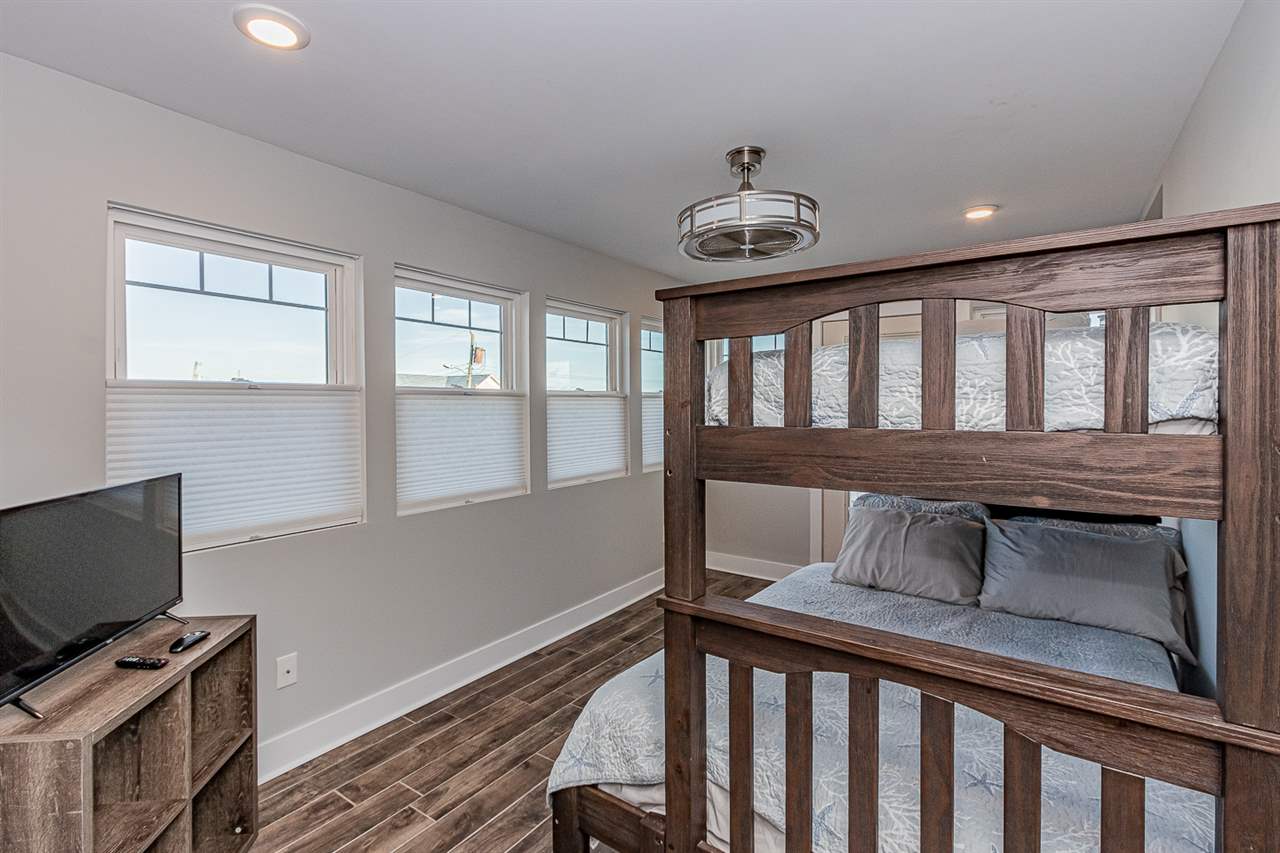 41 Sunset Egg Harbor Township, NJ 08234 - Photo 40 of 46