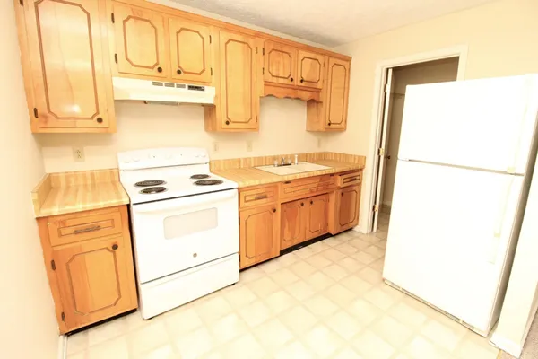 $595 | 106 Koffman Drive, Unit D2, Hopkinsville, KY 42240
