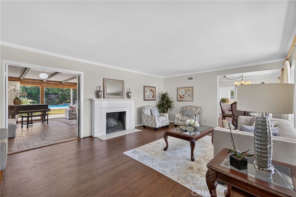 17 Cabrillo Road Arcadia, CA 91007 - Photo 4 of 61
