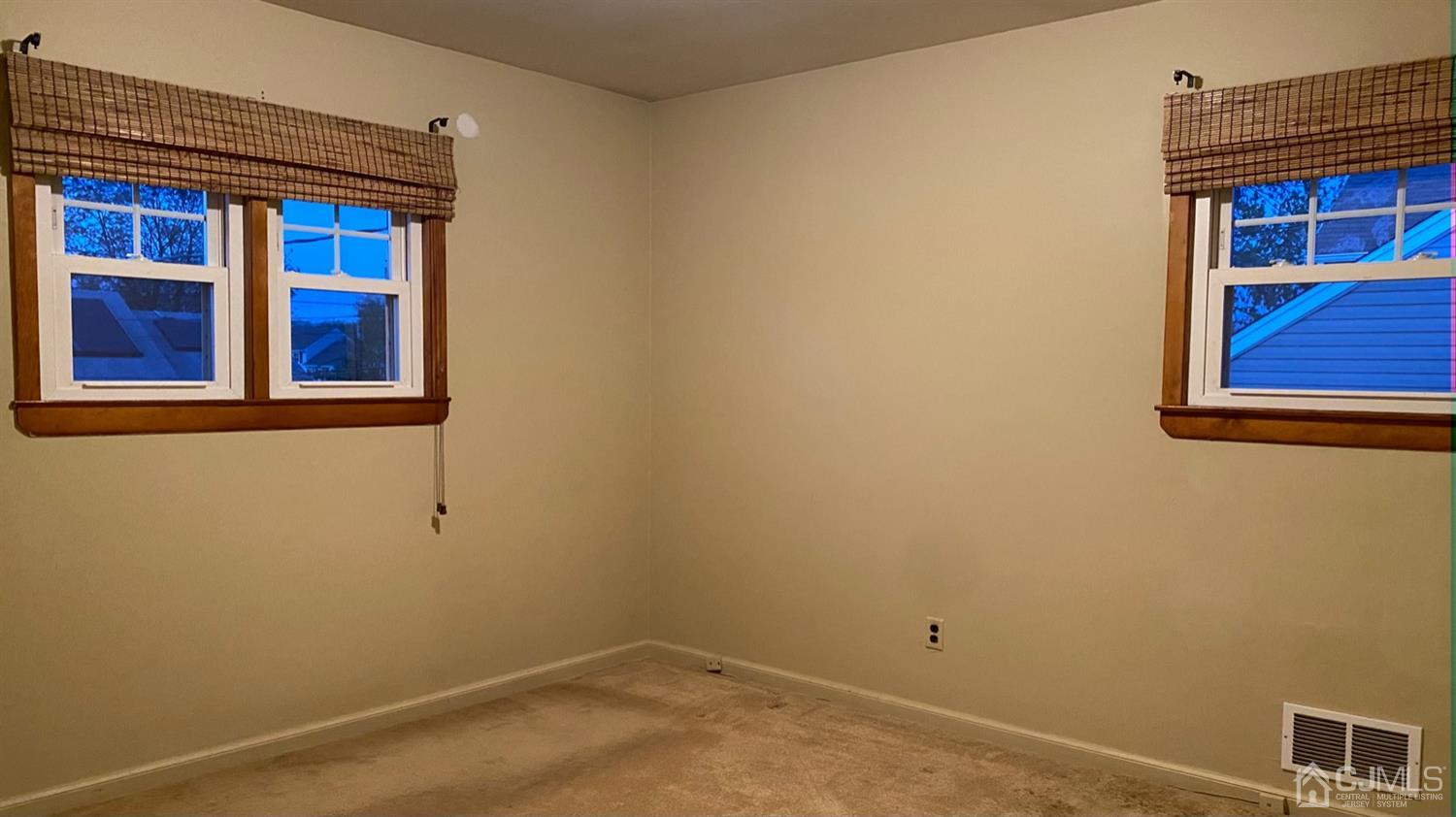1 Terrill Road Edison, NJ 08817 - Photo 11 of 19 a small space with a window