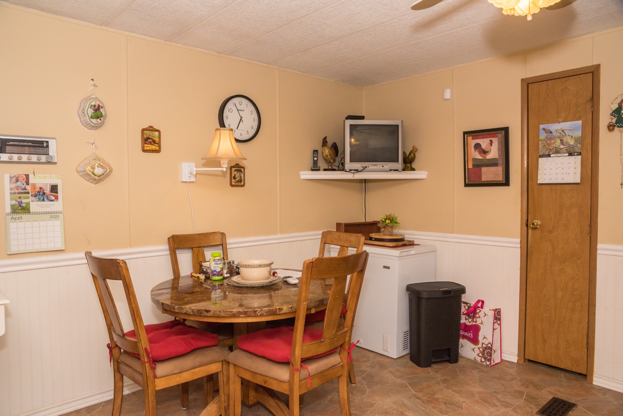 8127 Franks Ferry Road Walling, TN 38587 - Photo 8 of 35 Gallery Image 8