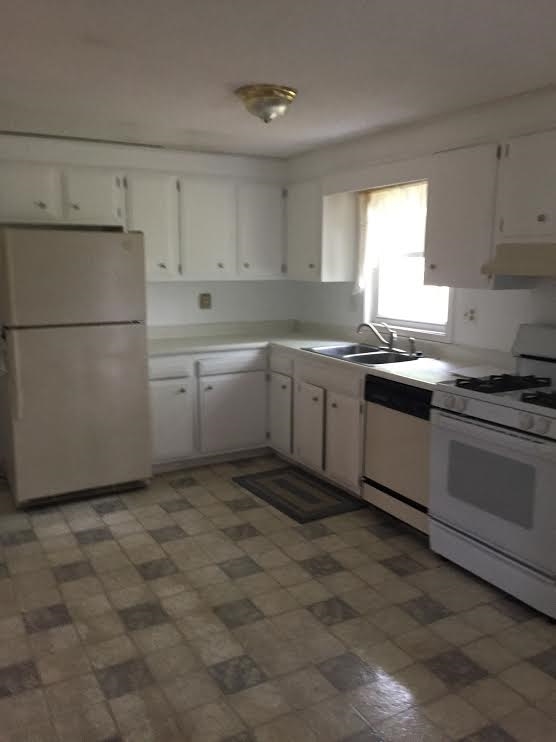 19 Ferry Road Nashua, NH 03064 - Photo 6 of 13