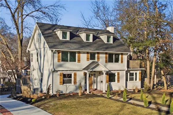 $1,165,000 | 426 West 57th Street, Kansas City, MO 64113