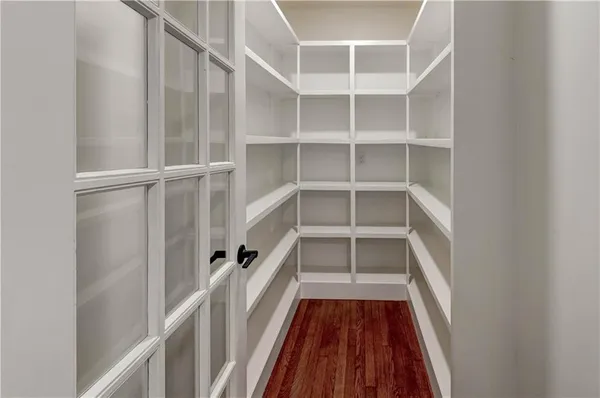 $1,165,000 | 426 West 57th Street, Kansas City, MO 64113