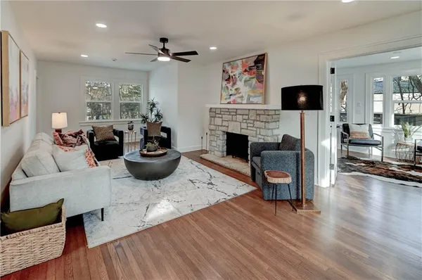 $1,165,000 | 426 West 57th Street, Kansas City, MO 64113