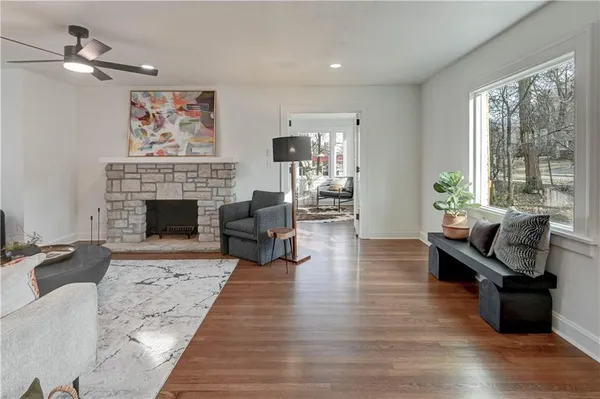 $1,165,000 | 426 West 57th Street, Kansas City, MO 64113