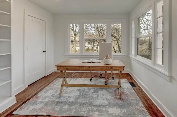 $1,165,000 | 426 West 57th Street, Kansas City, MO 64113