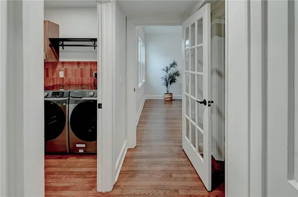 $1,165,000 | 426 West 57th Street, Kansas City, MO 64113