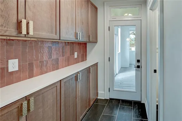 $1,165,000 | 426 West 57th Street, Kansas City, MO 64113