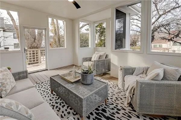 $1,165,000 | 426 West 57th Street, Kansas City, MO 64113