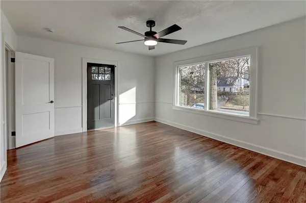 $1,165,000 | 426 West 57th Street, Kansas City, MO 64113