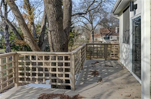 $1,165,000 | 426 West 57th Street, Kansas City, MO 64113