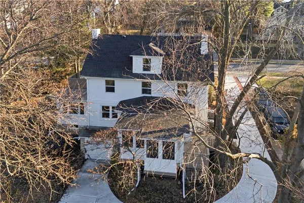 $1,165,000 | 426 West 57th Street, Kansas City, MO 64113